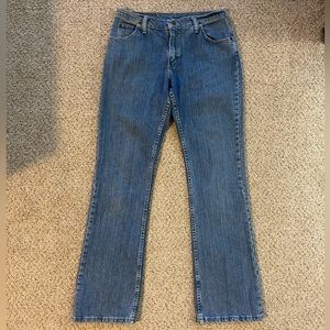 WRANGLER women’s blue jeans 6 x 34
